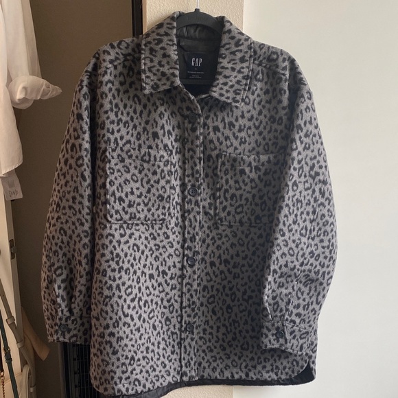 GAP Jackets & Blazers - GAP Charcoal Leopard Print Jacket